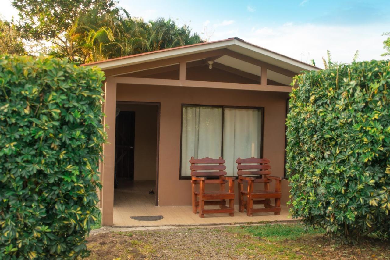 Slow Travel Lodge Upala Extérieur photo