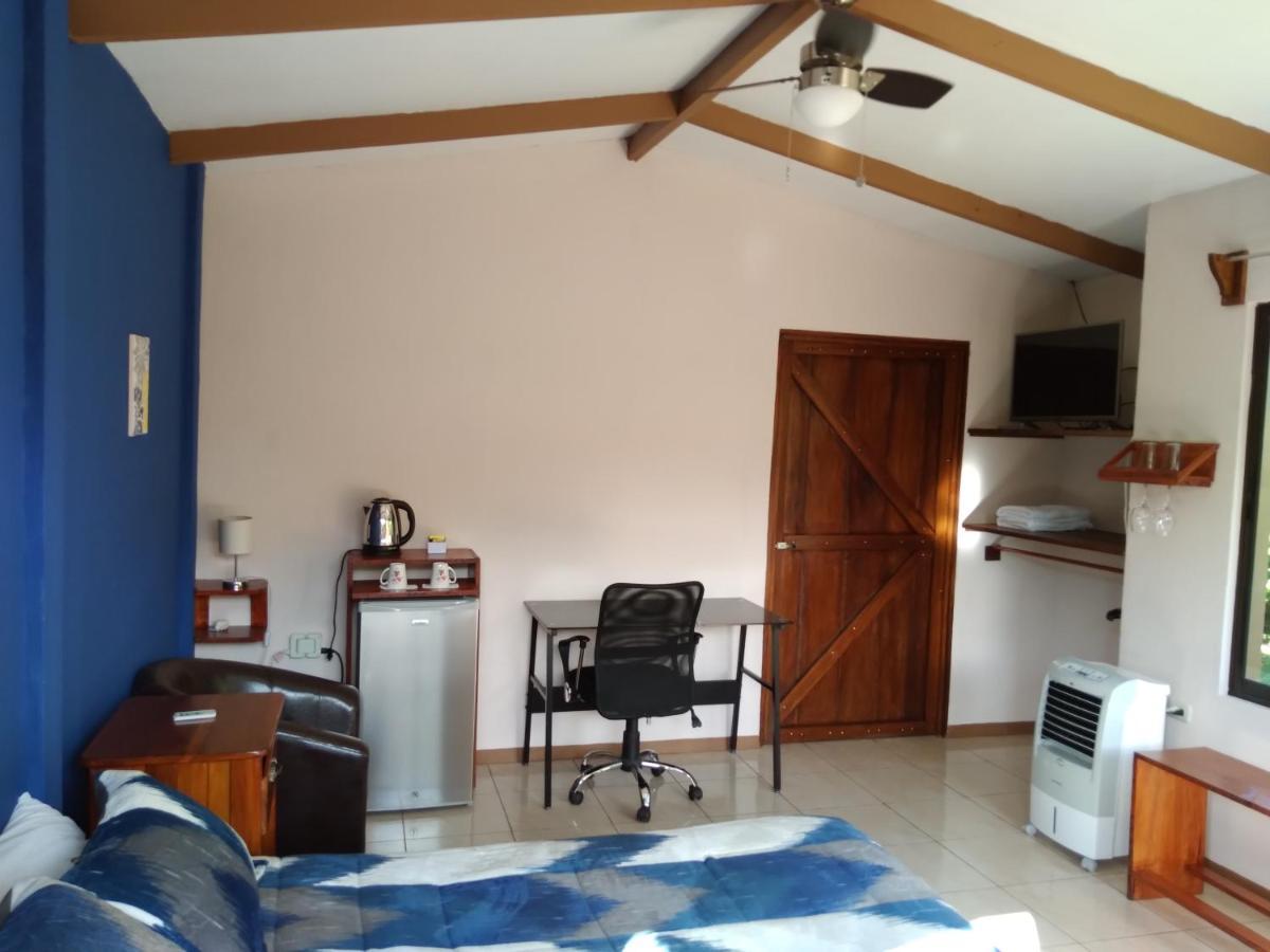 Slow Travel Lodge Upala Extérieur photo