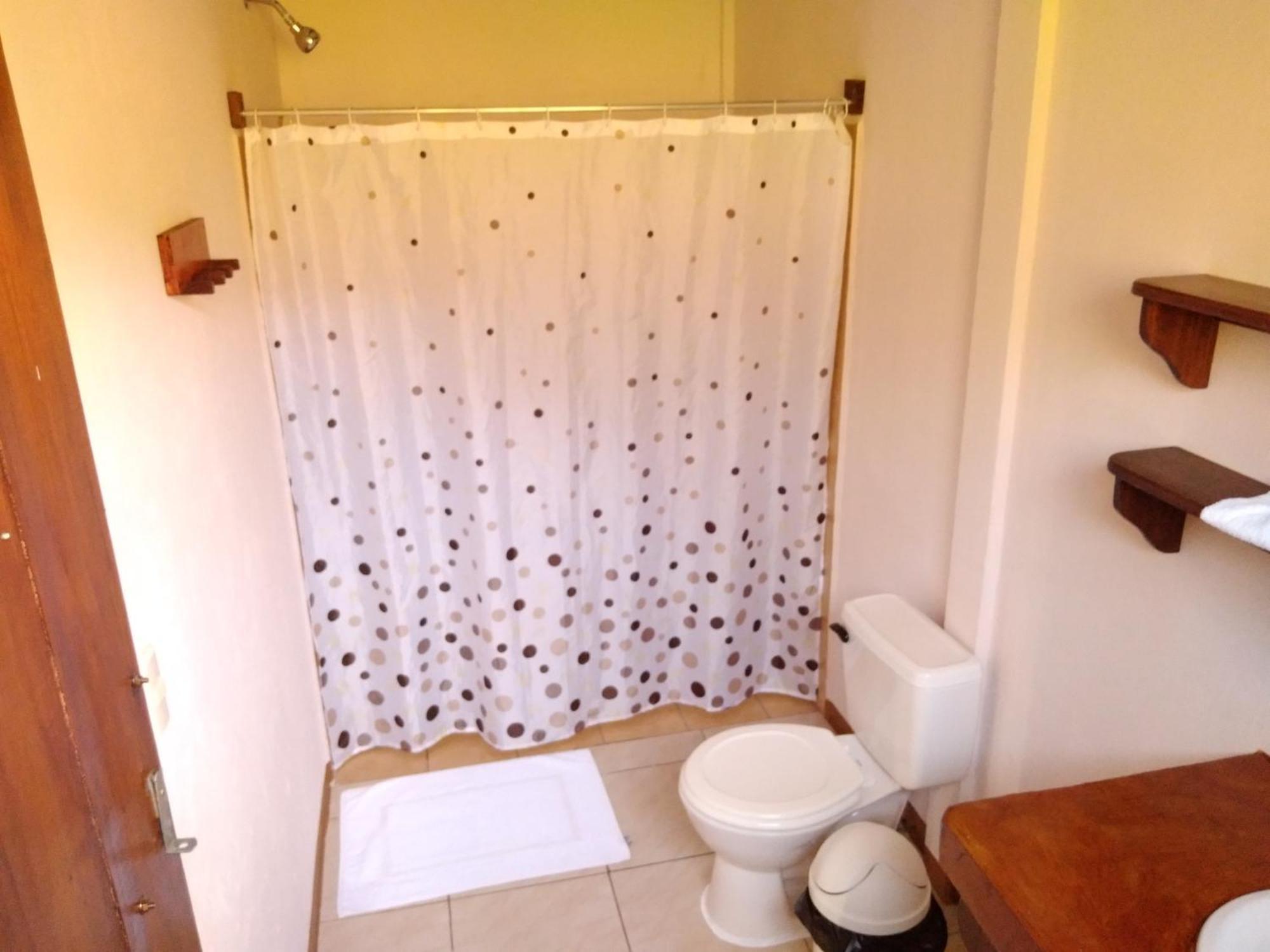 Slow Travel Lodge Upala Extérieur photo